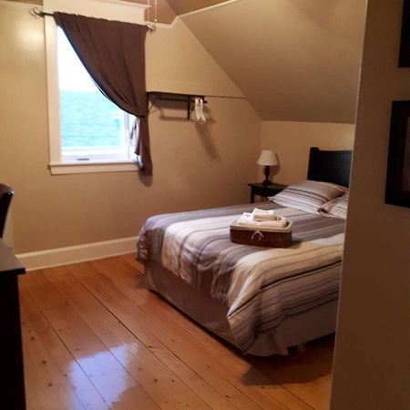 Bed and Breakfast Dans les draps de Morphee à Campbellton Extérieur photo