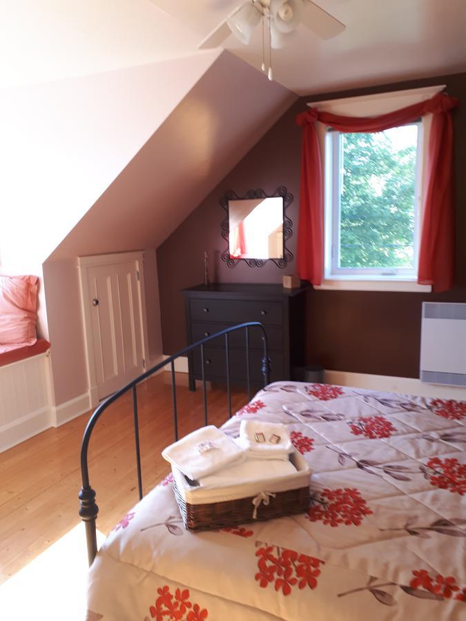 Bed and Breakfast Dans les draps de Morphee à Campbellton Extérieur photo